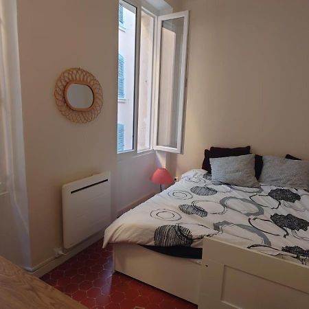 Appartement De Charme - Wifi - Centre Historique Тулон Экстерьер фото