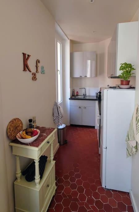 Appartement De Charme - Wifi - Centre Historique Тулон Экстерьер фото