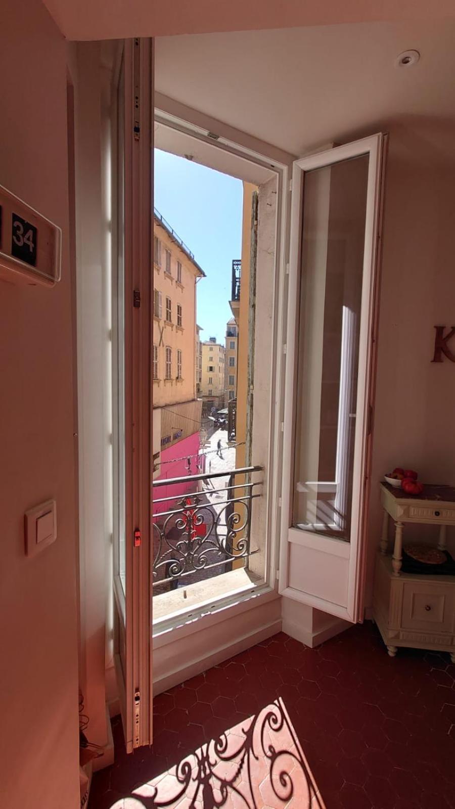 Appartement De Charme - Wifi - Centre Historique Тулон Экстерьер фото